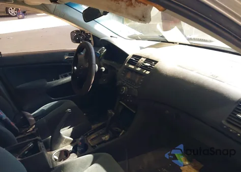 2005 Honda Accord 2.4 Ex from USA, damaged, VIN 1HGCM56785A054202